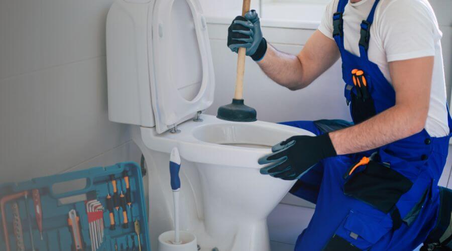 Professional expert plumbing services in Crystal Lake, IA
